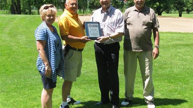 Succès du Tournoi de golf de l'Entraide plus